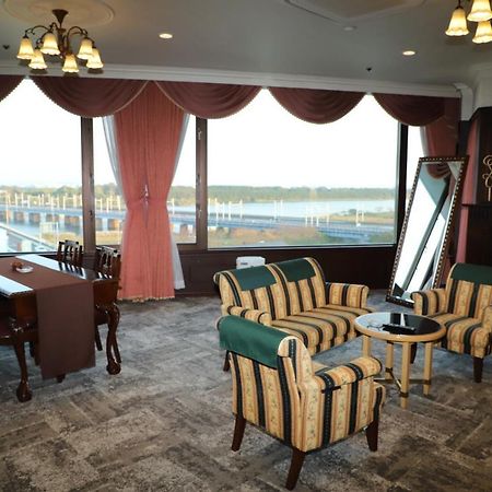 Hotel Sunlife Garden Hiratsuka Εξωτερικό φωτογραφία